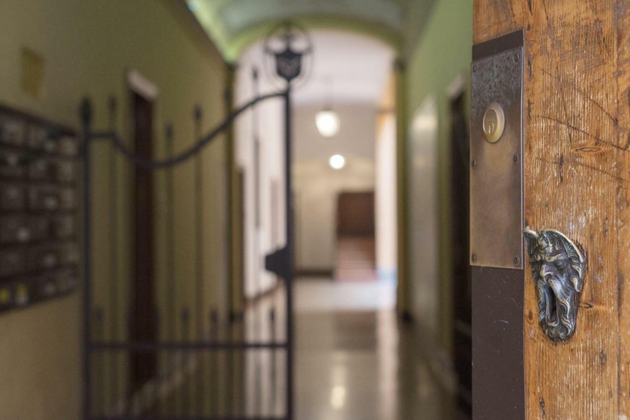 Апартаменты New Loft In The Heart Of Bologna 2 Экстерьер фото